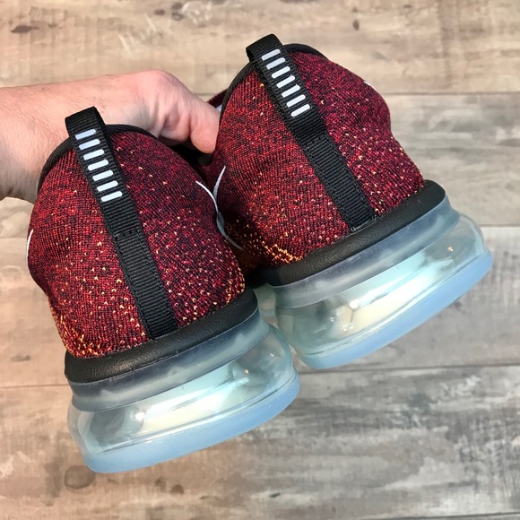 Nike Flyknit Air Max Men’s Size 10 Black/Red/Multi - Picture 14 of 16